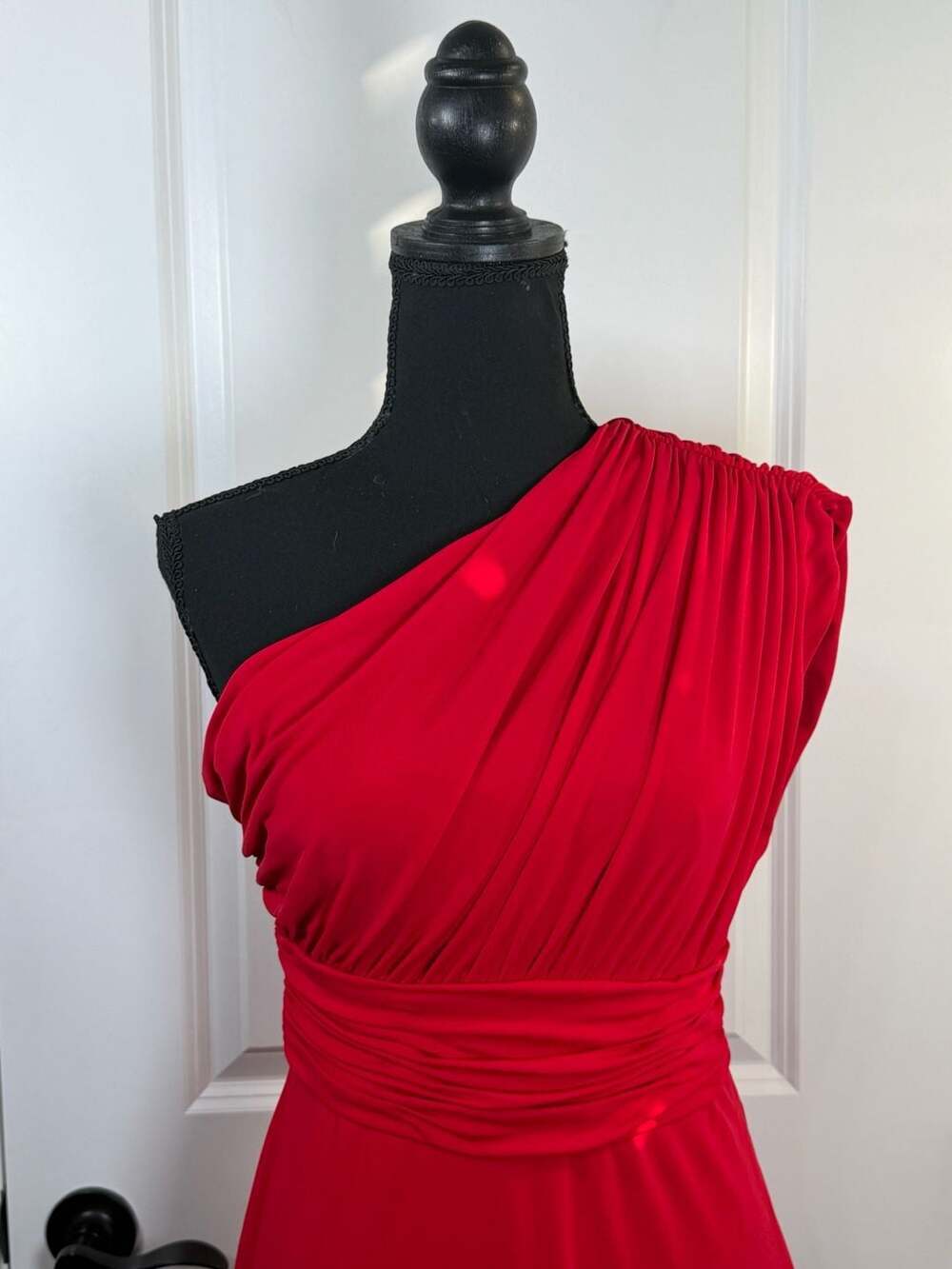 Halston Heritage Red One-Shoulder Ruched Cocktail Dress Size 6 - Picture 3 of 8